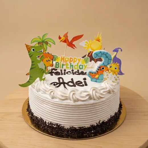 Tarta personalizada de cumpleaños con decoración a medida